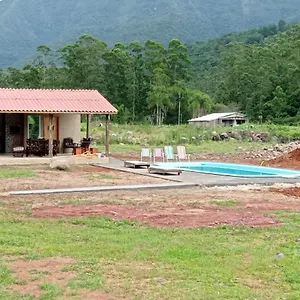  Chalé Figueira De Rio Do Boi Chale Totens Brasil